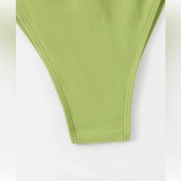 Lime green two Piece Bikini Size Lare - Picture 5 of 8